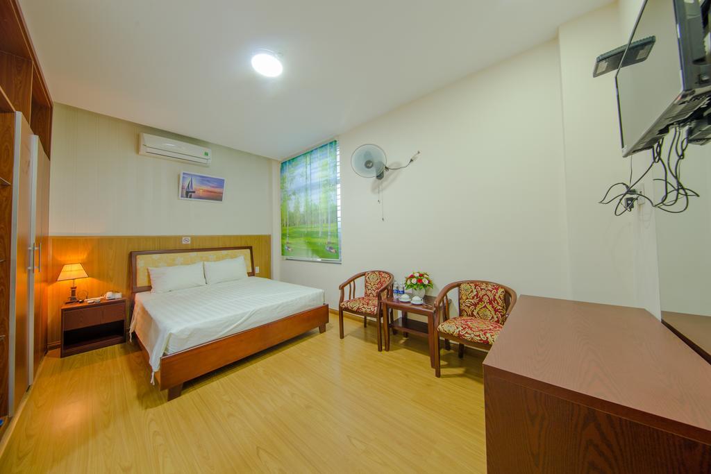 Hung Tuyen Hotel Da Nang Bagian luar foto