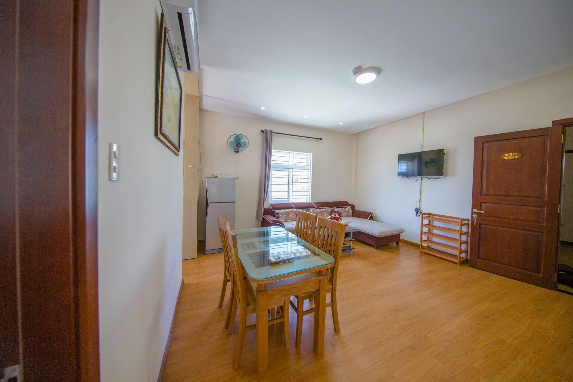 Hung Tuyen Hotel Da Nang Bagian luar foto
