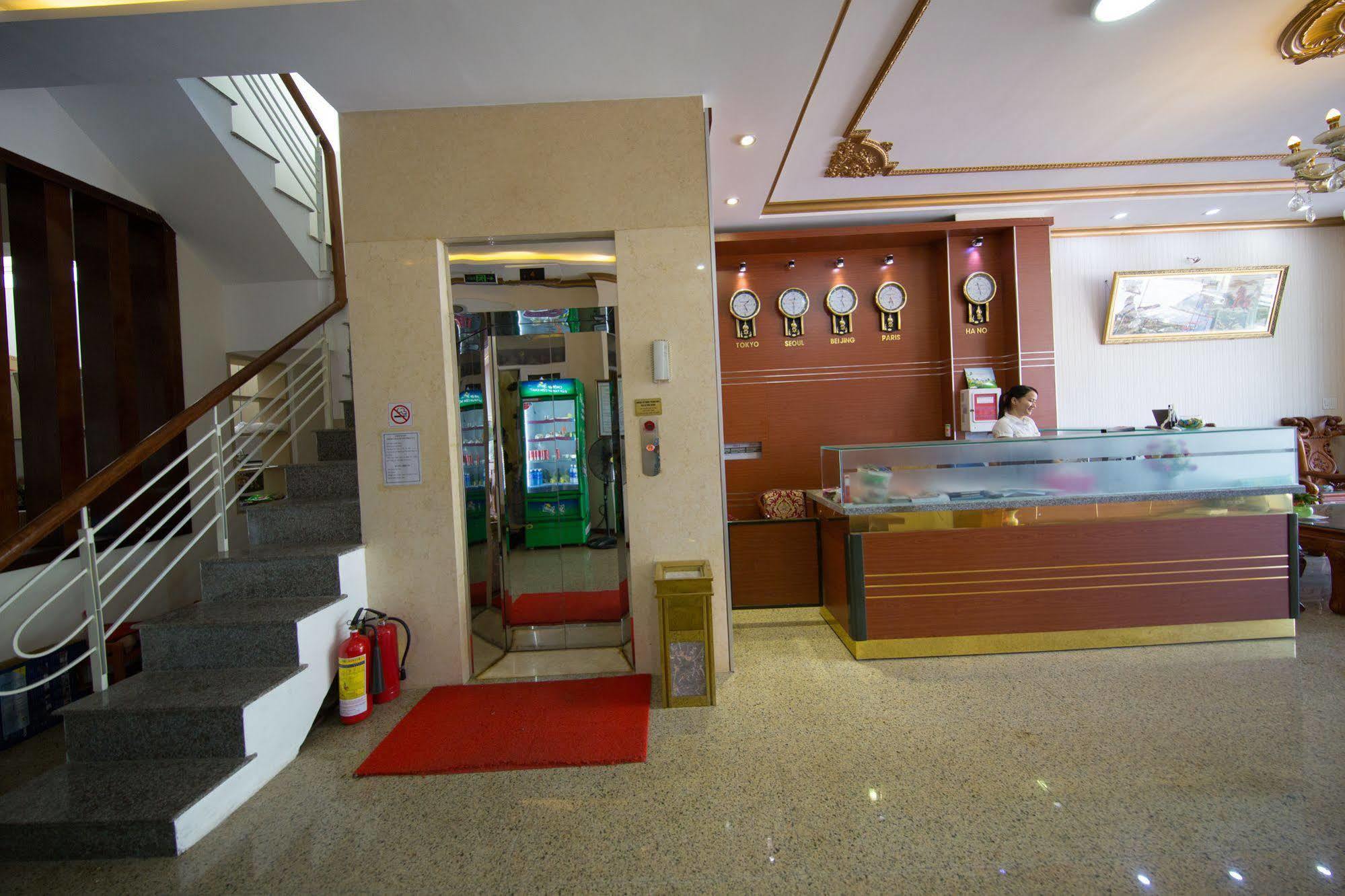 Hung Tuyen Hotel Da Nang Bagian luar foto